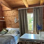 Ustka- Wakacyjny Domek Letni Wiatr