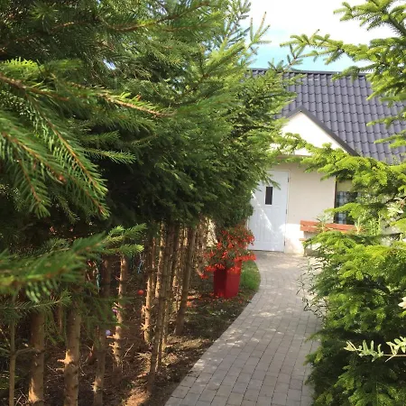Ustka- Wakacyjny Domek Letni Wiatr Lodge *