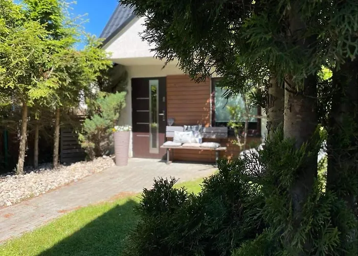 Ustka- Nad Morzem Marta Деревянный коттедж *